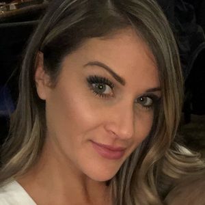 Meet your Posher, Monique